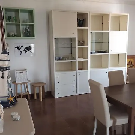 Casa Anna, Casa Tua Daire Le Grazie (Liguria)